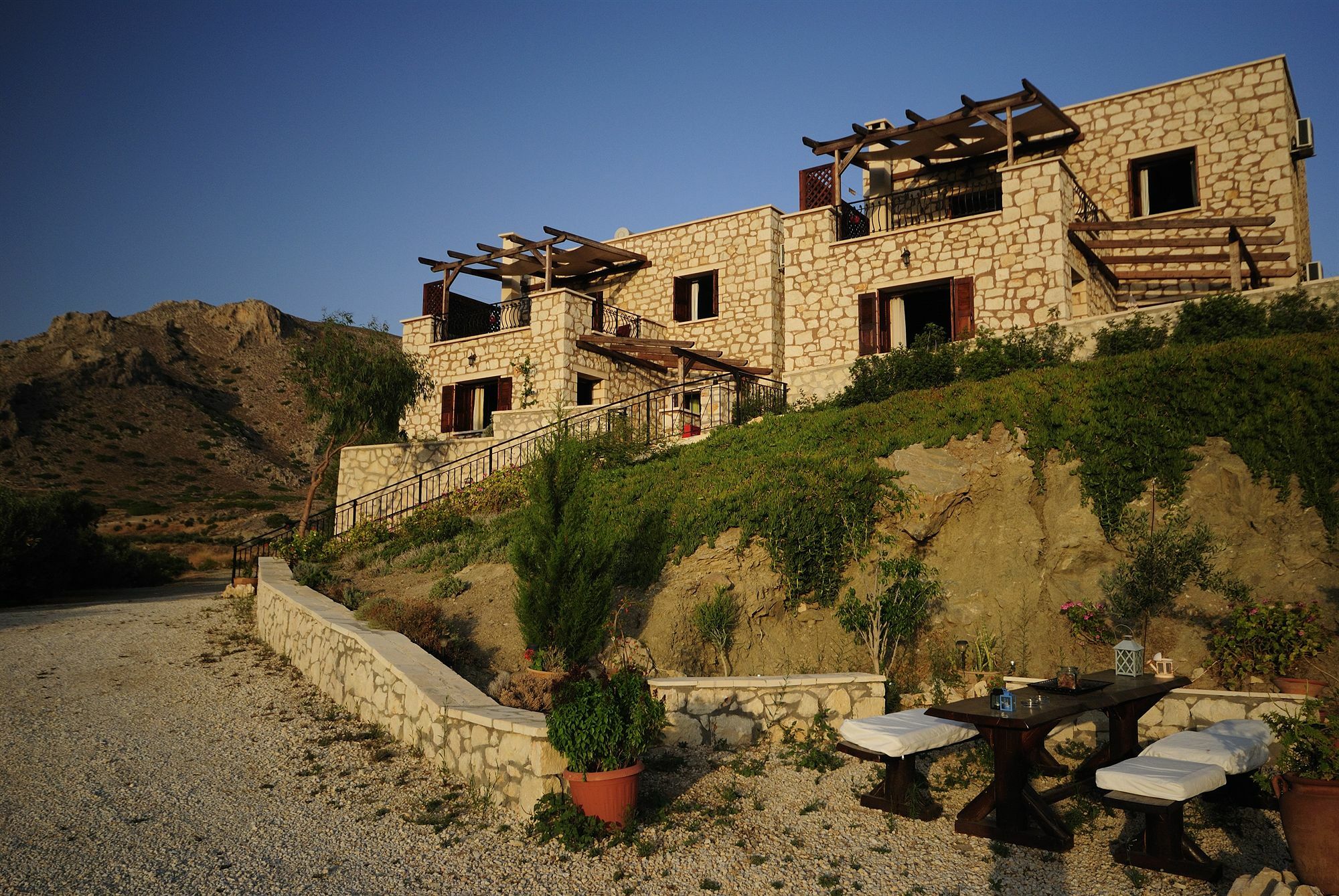 Ville Du Soleil - Exclusive Homes With Rustic Charm And Sensational Views Of The Mediterranean Sea Makrýgialos Exteriör bild