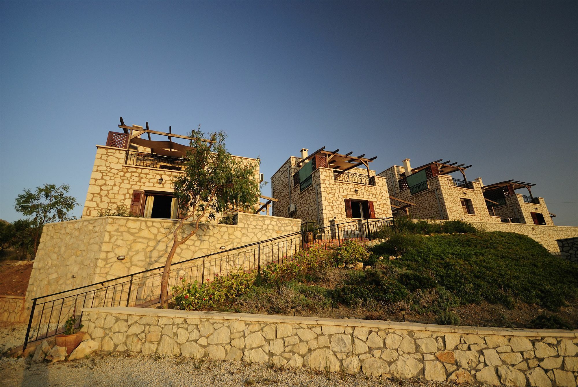 Ville Du Soleil - Exclusive Homes With Rustic Charm And Sensational Views Of The Mediterranean Sea Makrýgialos Exteriör bild