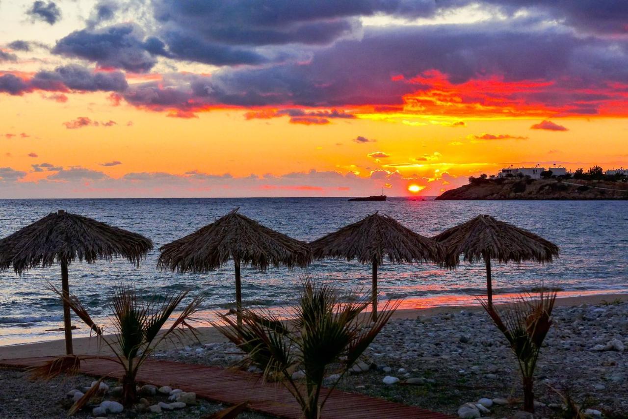 Ville Du Soleil - Exclusive Homes With Rustic Charm And Sensational Views Of The Mediterranean Sea Makrýgialos Exteriör bild